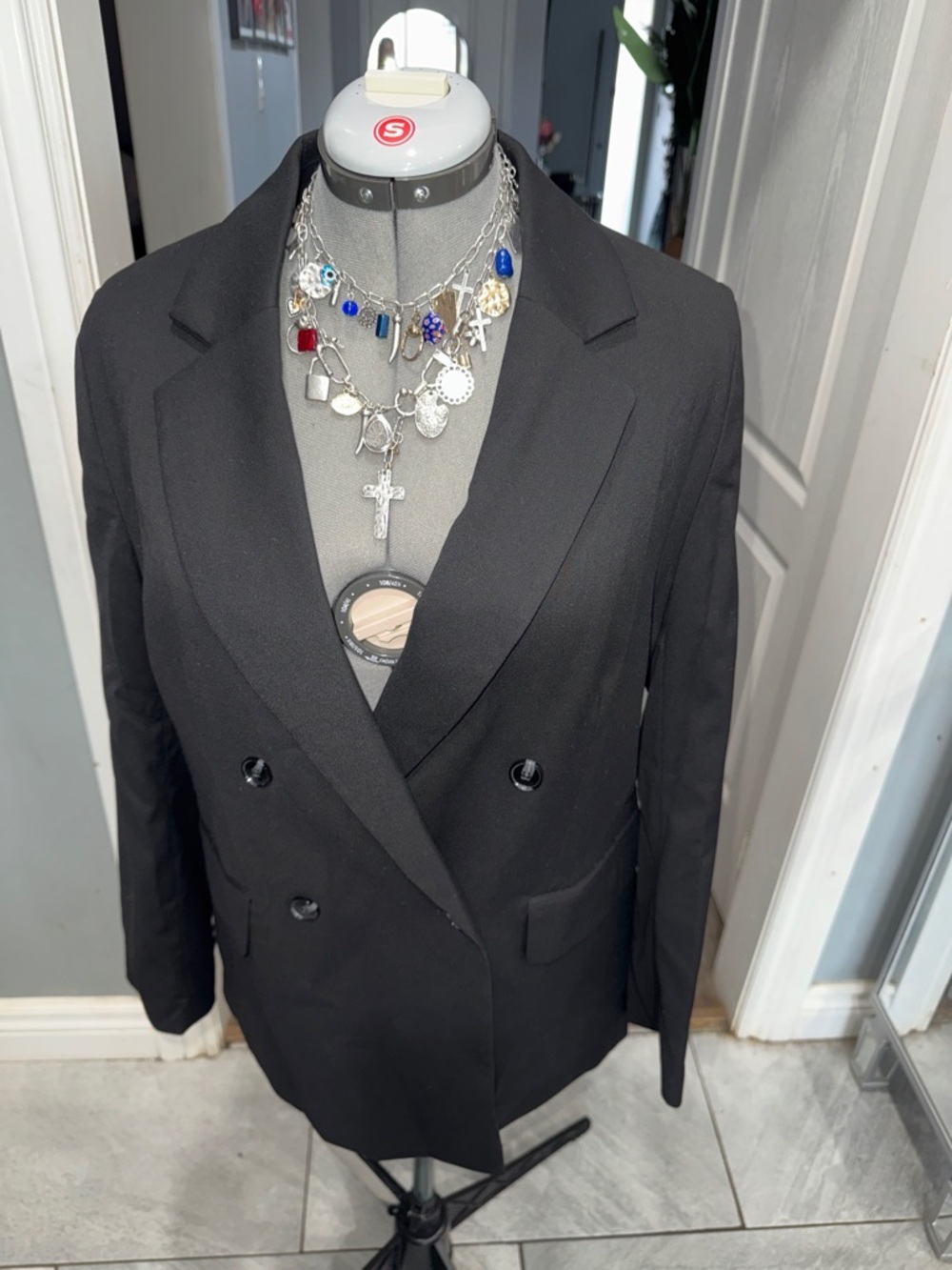 NWT - Women’s Black Double-Breasted Blazer - size M